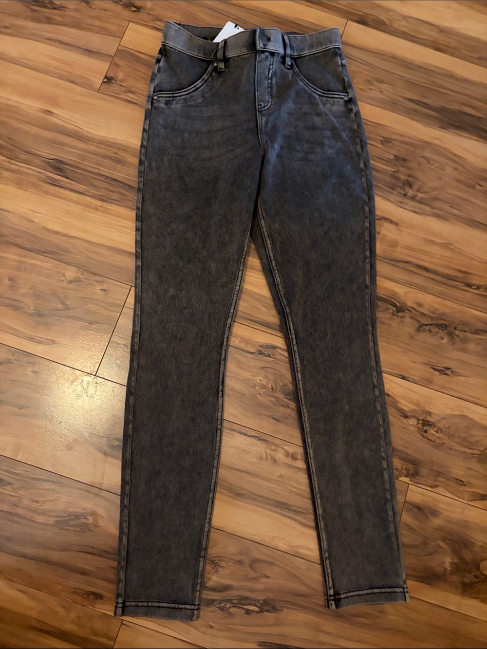 HUE Women's Jeggings in Washed Black Size Small NWT